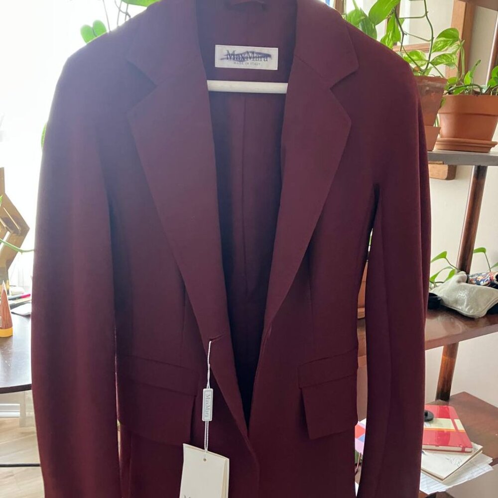 MaxMara Blazer- NEW with tags size 4